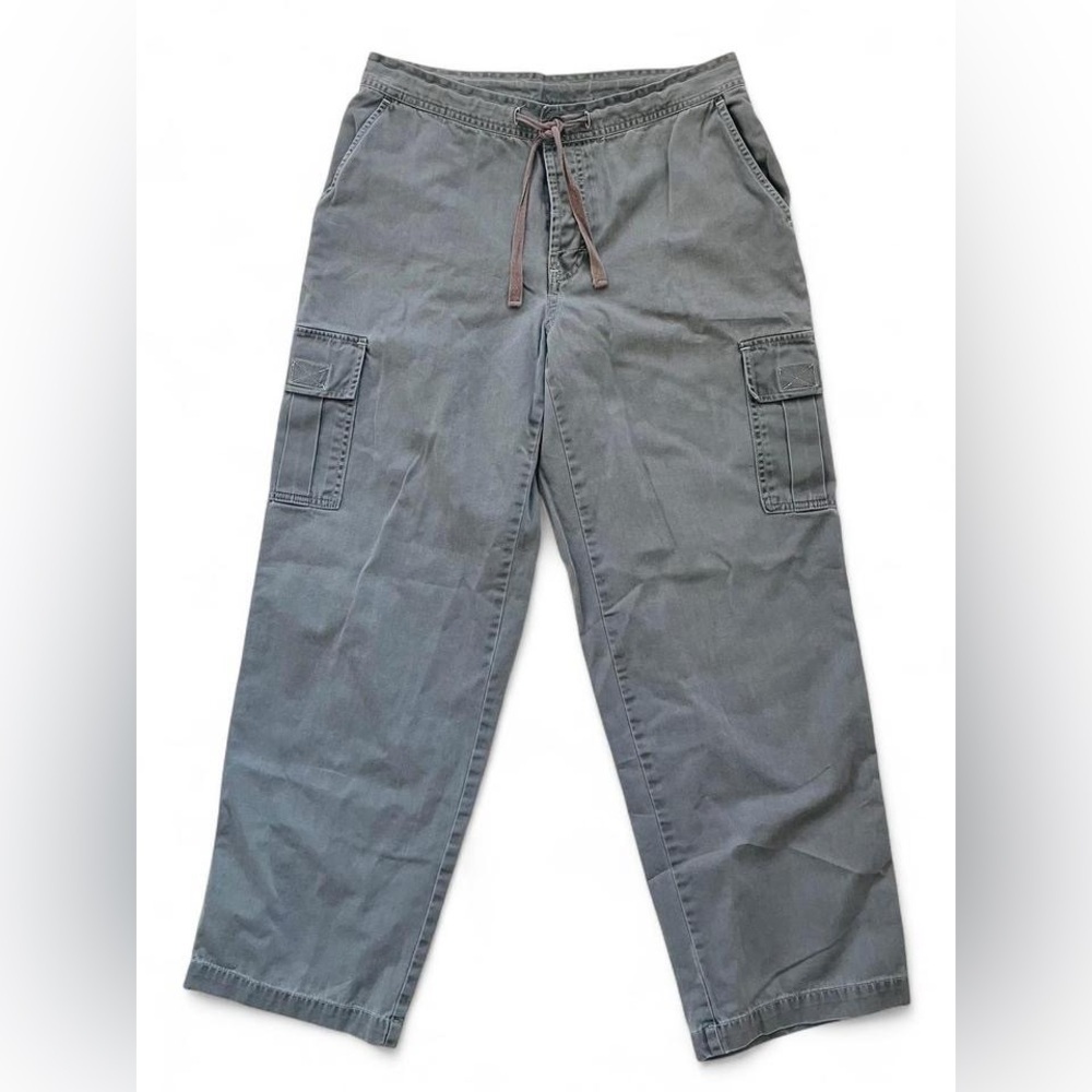 Old Navy relaxed cargo pants, tagged XS